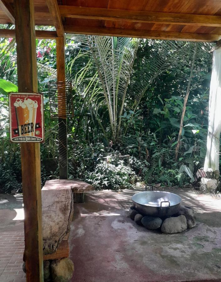 The Temple Ii, Mindo Hotel Exterior photo